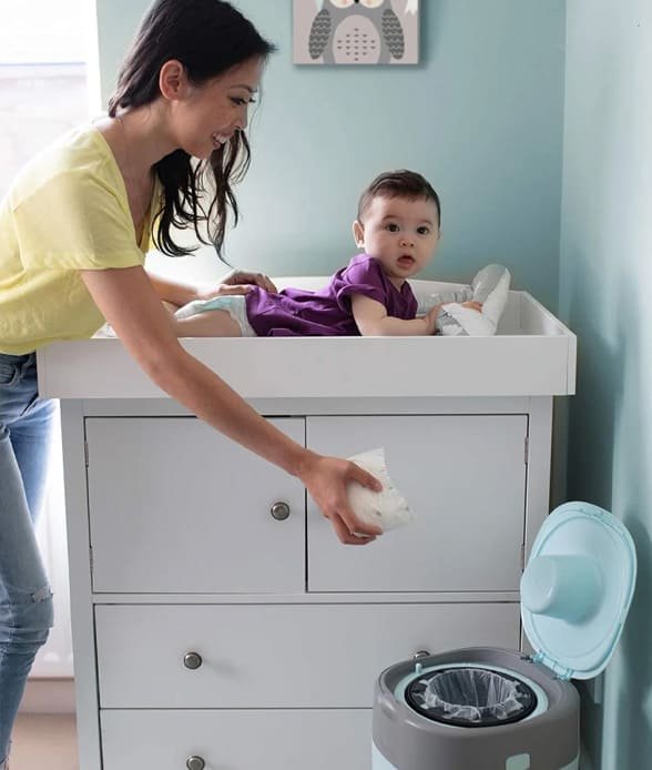 TOMMEE TIPPEE POUBELLE À COUCHES ANTI-ODEUR TWIST & CLICK- BLANC – Image 2